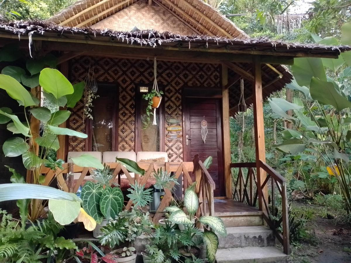 Anik Homestay & Dormy Batukaras Eksteriør billede